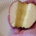 How to keep apples from turning brown